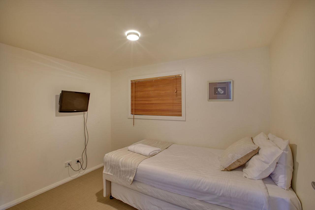 Quarterdeck Apartment Binalong Bay Εξωτερικό φωτογραφία